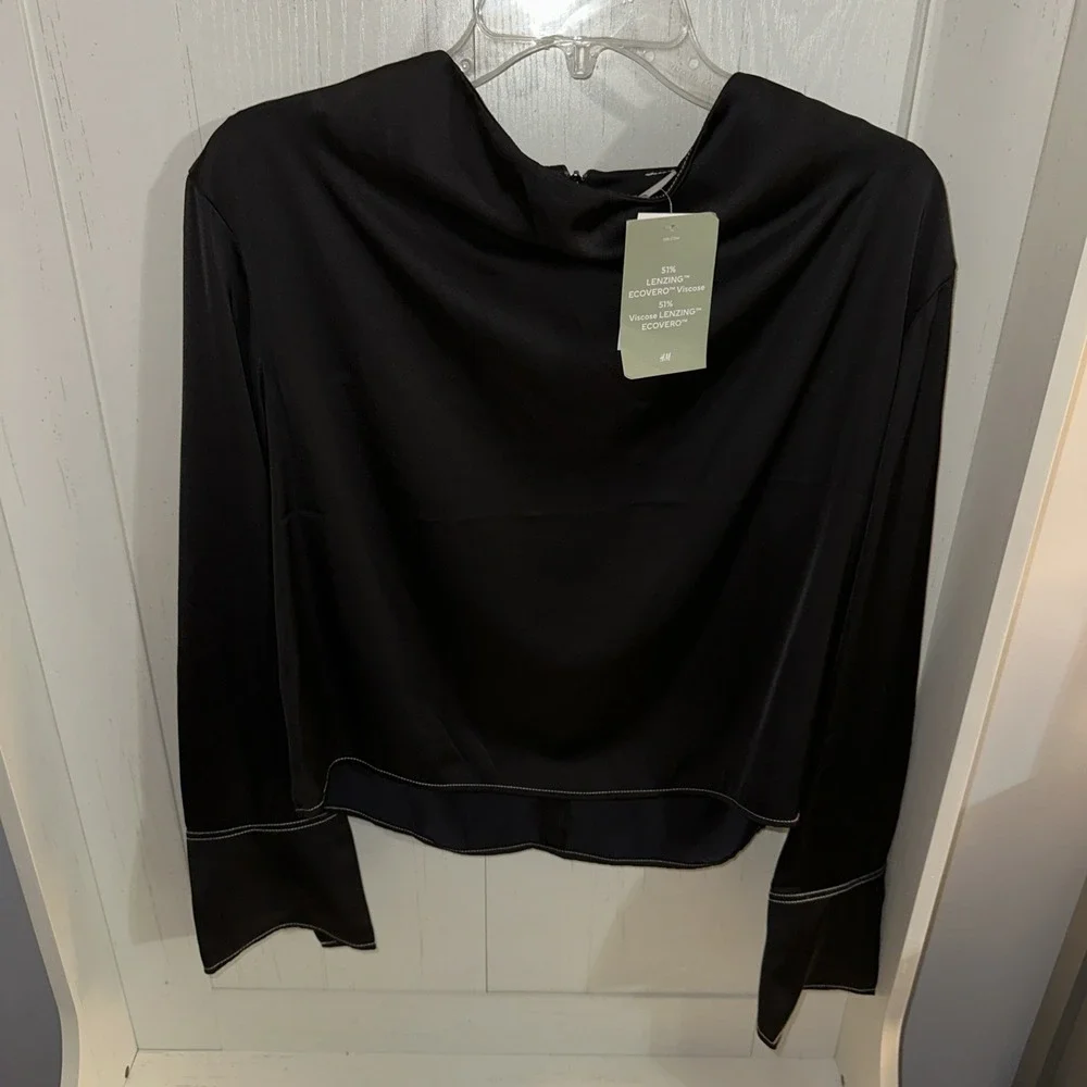 H&M Womens Long Sleeve Shirt Viscose Size Medium‎ Black - Picture 2 of 4